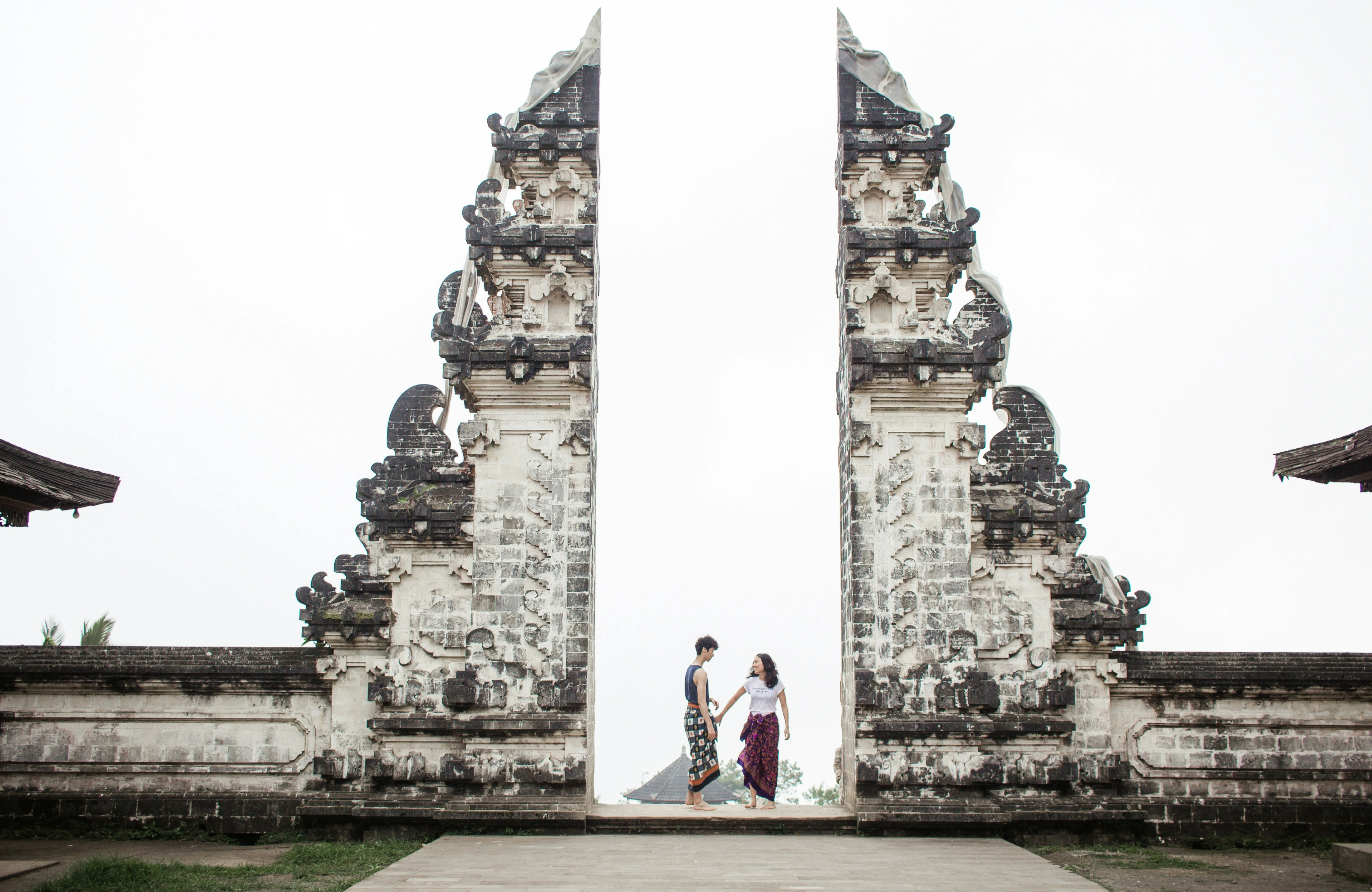 Lempuyang Tour