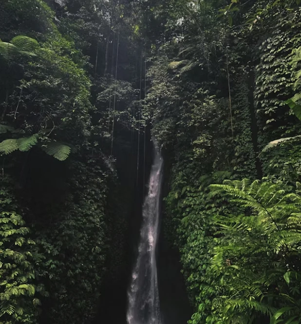 Leke - leke Waterfall